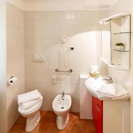 Apart Otel All'arco Trieste